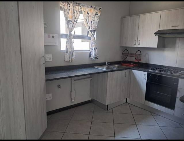 3 BEDROOM PROPERTY TO RENT IN NORTON'S HOME ESTATE